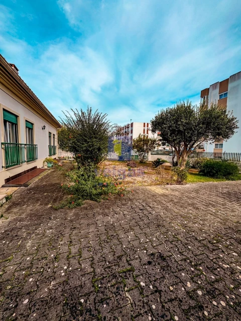 Moradia T3 para Venda em Marinha Grande