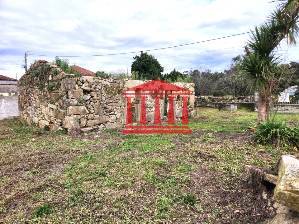 Terreno para Venda em Alheira e Igreja Nova Foto 7