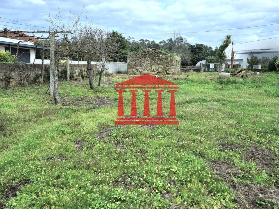 Terreno para Venda em Alheira e Igreja Nova Foto 16