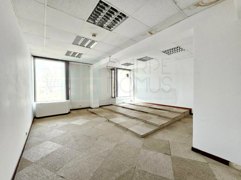 Escritório para Venda em Avenidas Novas Foto 11