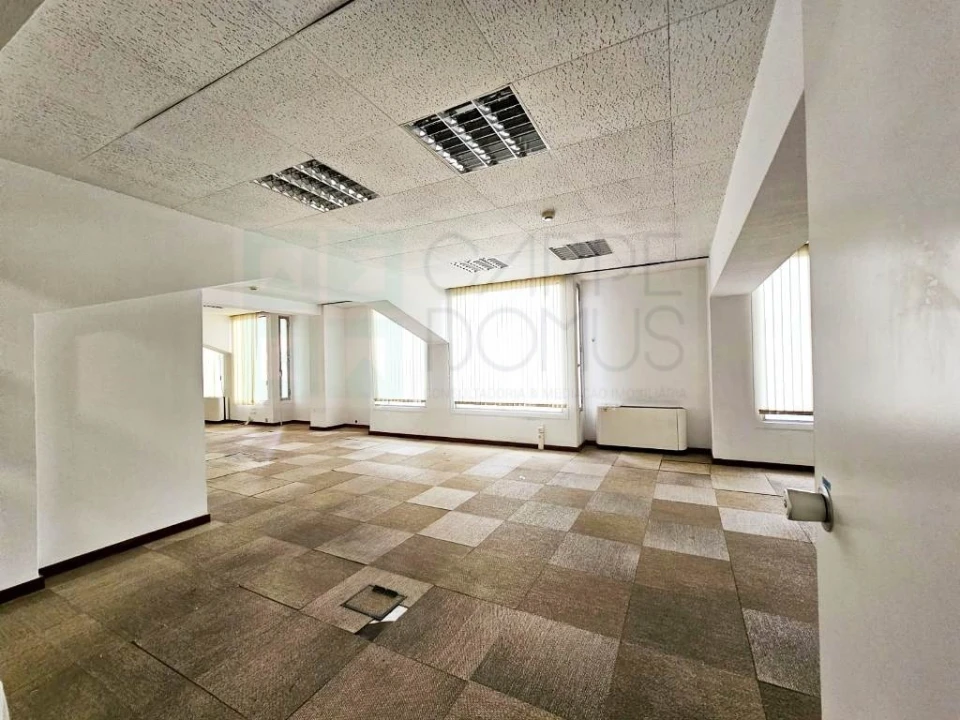 Escritório para Venda em Avenidas Novas Foto 12