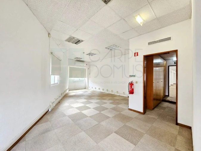 Escritório para Venda em Avenidas Novas Foto 8