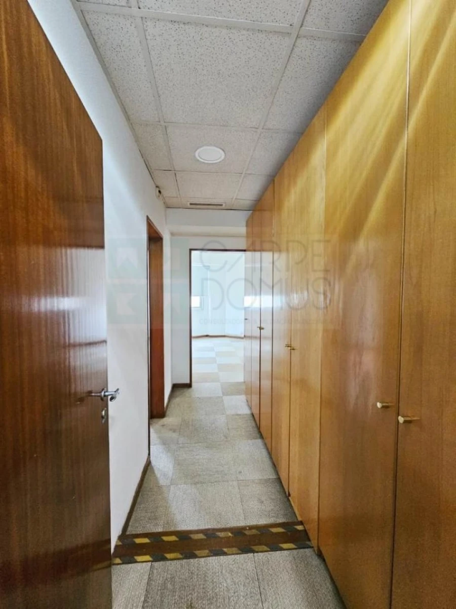 Escritório para Venda em Avenidas Novas Foto 32