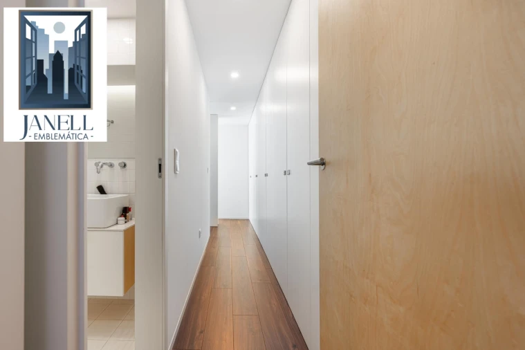 Apartamento T3 para Venda em Cedofeita, Santo Ildefonso, Sé, Miragaia, São Nicolau e Vitória Foto 21