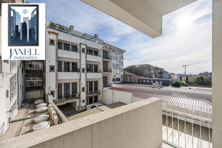 Apartamento T3 para Venda em Cedofeita, Santo Ildefonso, Sé, Miragaia, São Nicolau e Vitória Foto 26