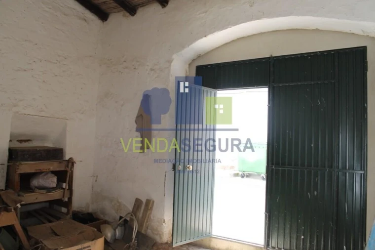 Moradia T1 para Venda em Safara e Santo Aleixo da Restauração Foto 8