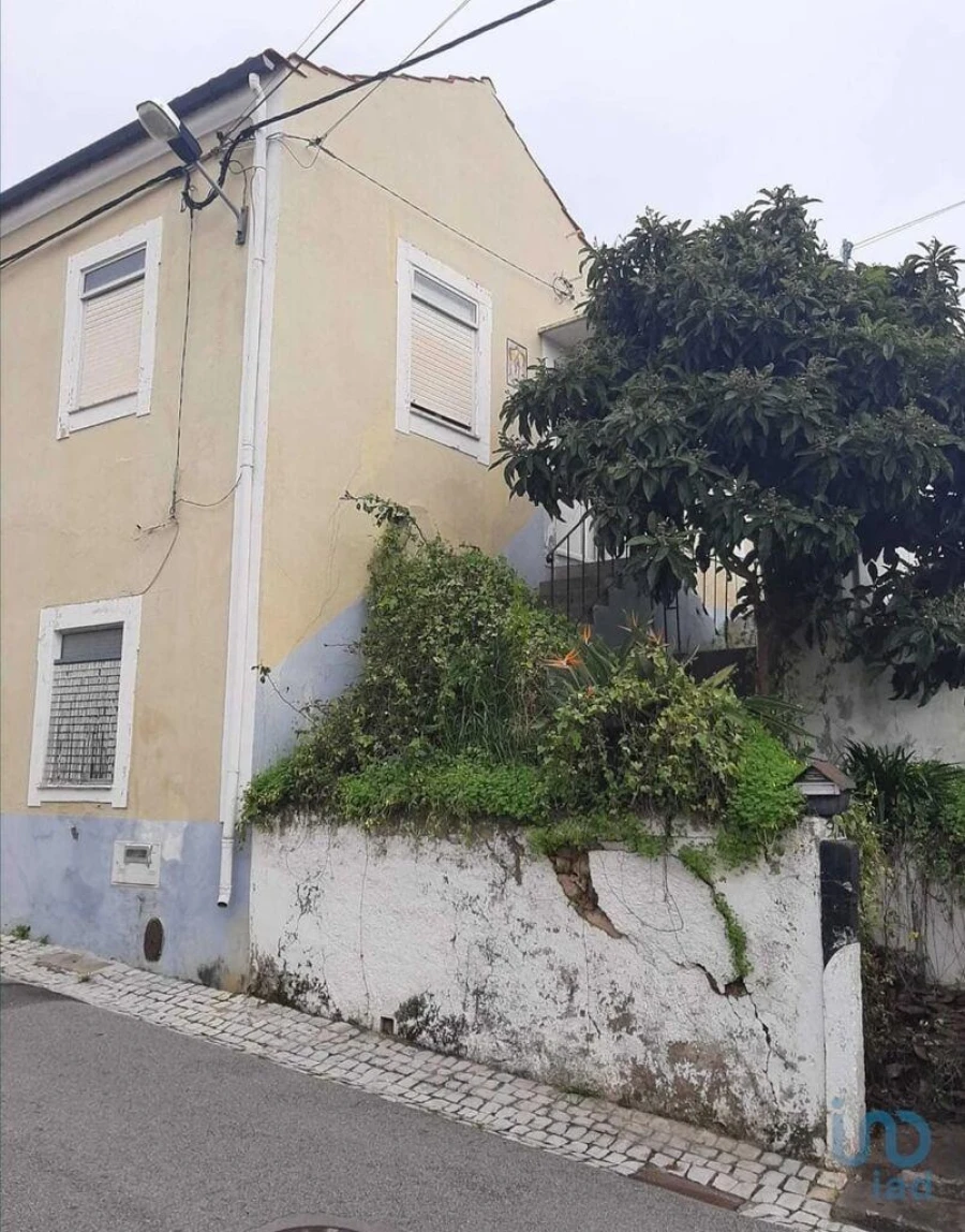 Prédio para Venda em Santo Antonio dos Olivais Foto 1