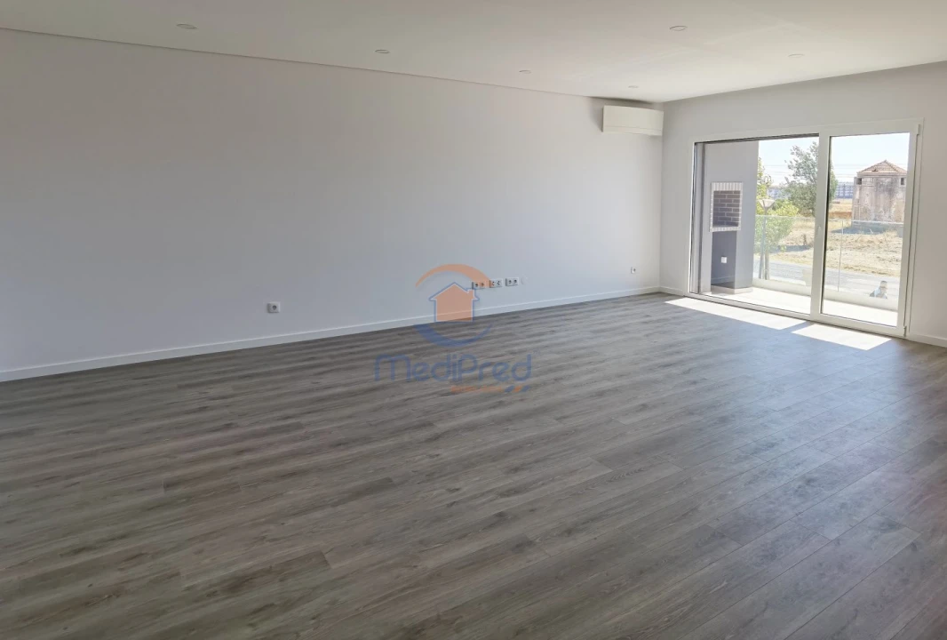 Apartamento T5 para Venda em Montijo e Afonsoeiro Foto 2
