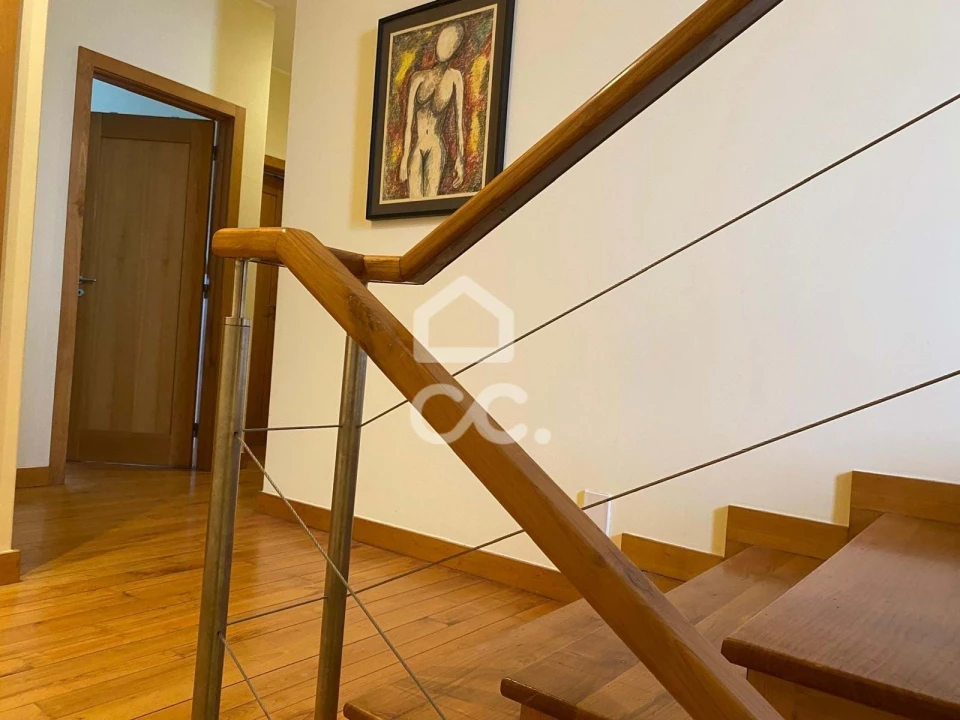 Moradia T4 para Venda em Santa Maria Maior e Monserrate e Meadela Foto 8