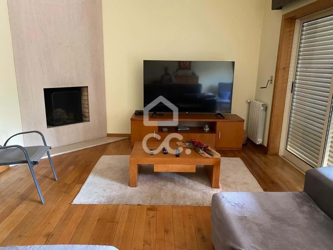 Moradia T4 para Venda em Santa Maria Maior e Monserrate e Meadela Foto 3