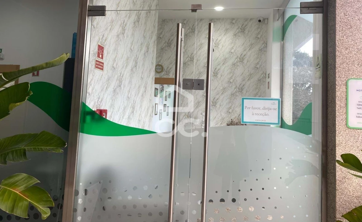 Negócio para Venda em Santa Maria Maior e Monserrate e Meadela Foto 8