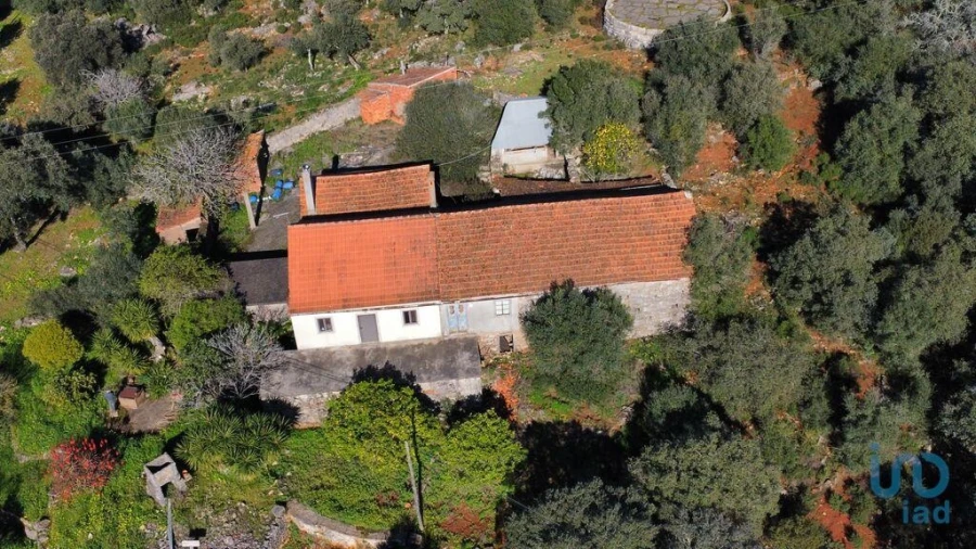 Moradia T3 para Venda em Além da Ribeira e Pedreira Foto 3