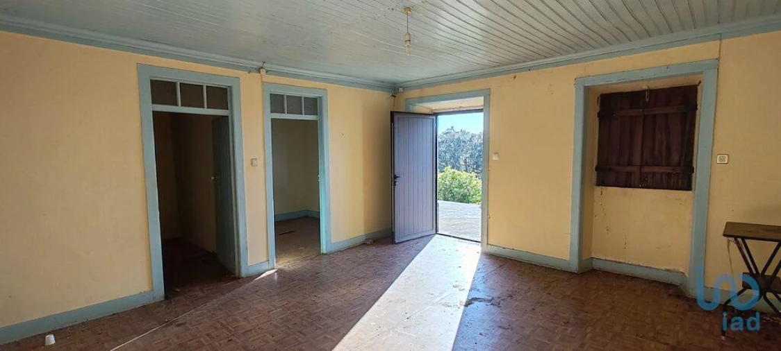 Moradia T3 para Venda em Além da Ribeira e Pedreira Foto 9