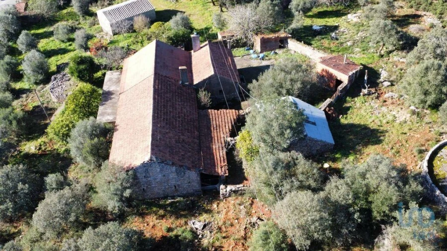 Moradia T3 para Venda em Além da Ribeira e Pedreira Foto 2