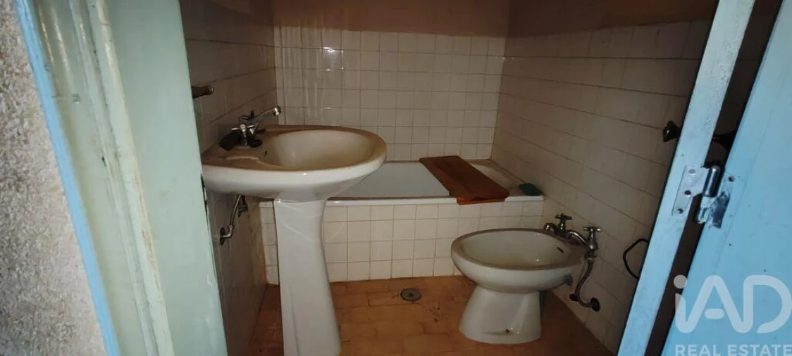 Moradia T3 para Venda em Além da Ribeira e Pedreira Foto 16