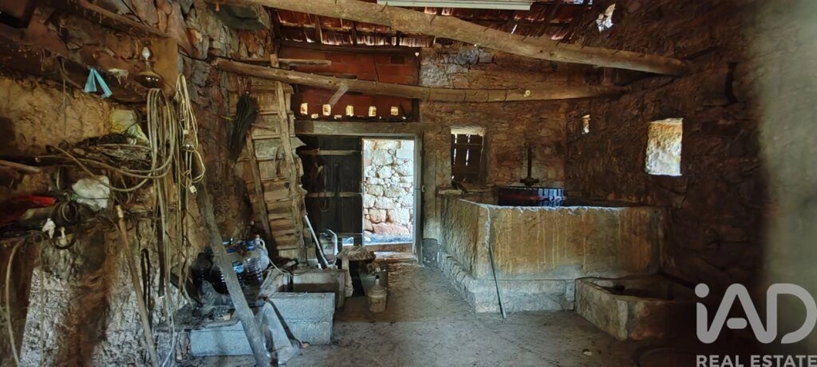 Moradia T3 para Venda em Além da Ribeira e Pedreira Foto 25