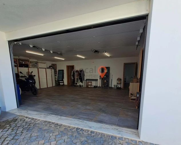 Moradia T4 para Venda em Lagos (São Sebastião e Santa Maria) Foto 29