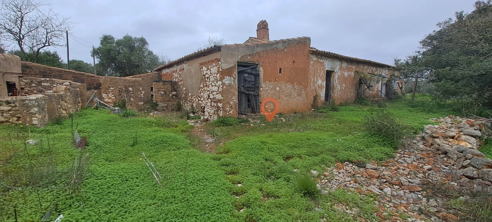 Moradia T4 para Venda em Lagos (São Sebastião e Santa Maria) Foto 13