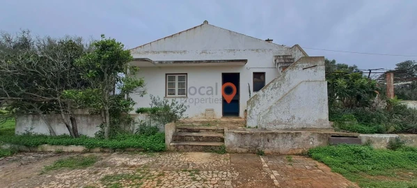 Moradia T4 para Venda em Lagos (São Sebastião e Santa Maria)