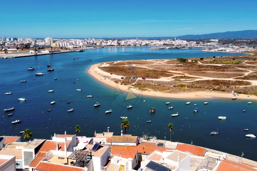 Prédio para Venda em Ferragudo Foto 58
