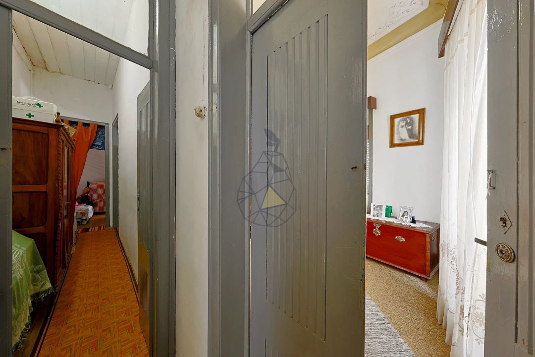 Prédio para Venda em Ferragudo Foto 9