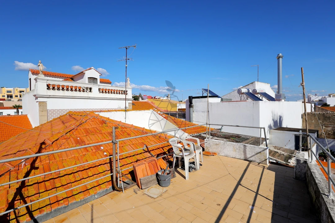 Prédio para Venda em Ferragudo Foto 35