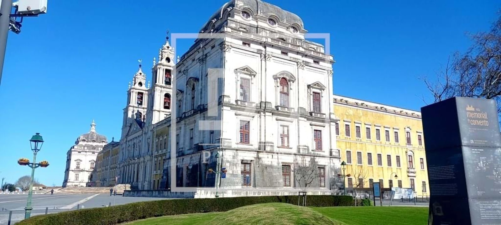 Moradia T4 para Venda em Igreja Nova e Cheleiros Foto 60