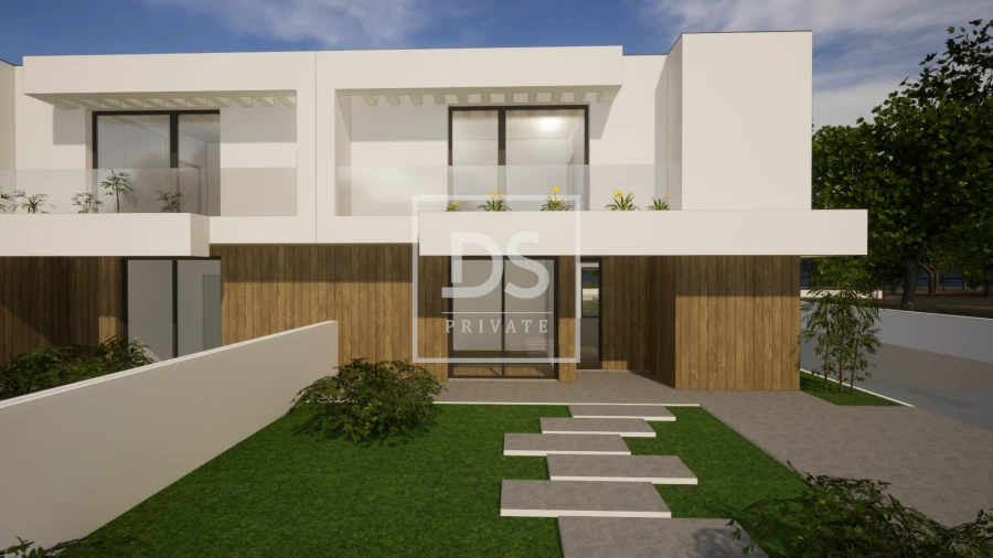 Moradia T4 para Venda em Igreja Nova e Cheleiros Foto 46