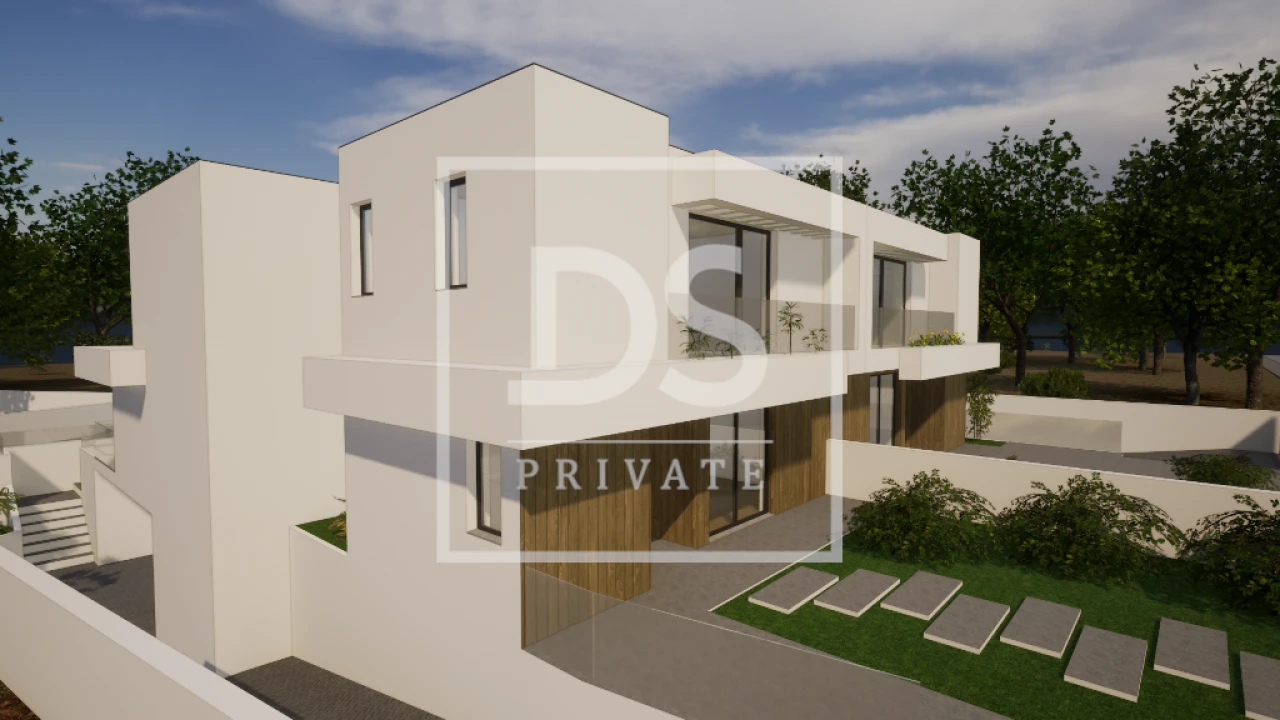 Moradia T4 para Venda em Igreja Nova e Cheleiros Foto 33