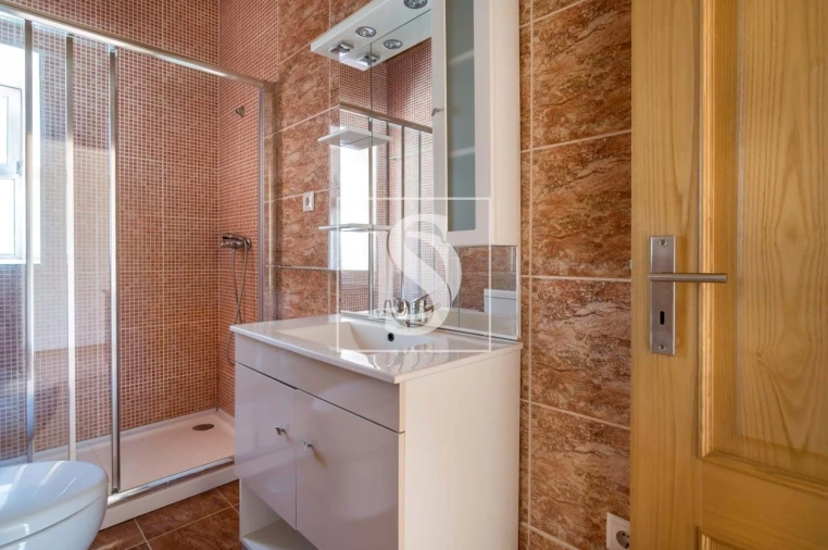 Prédio para Venda em Pinhão Foto 7