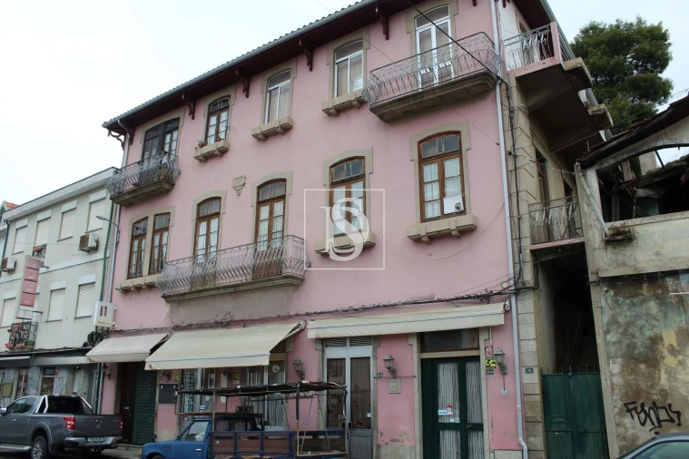 Prédio para Venda em Pinhão Foto 1