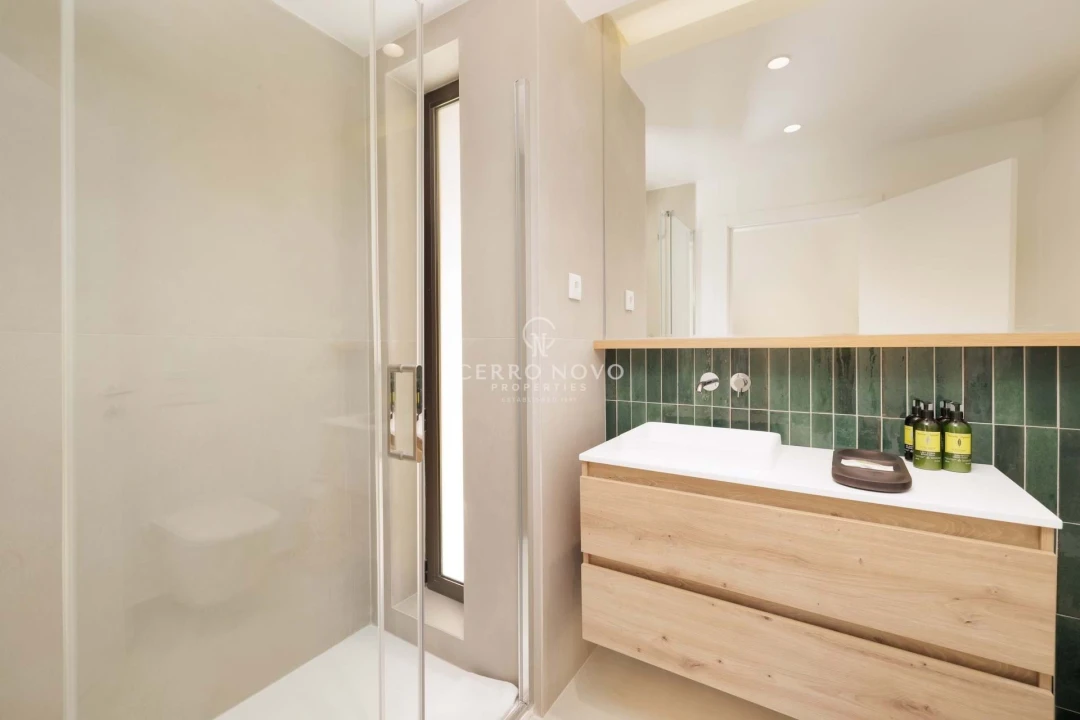 Apartamento T2 para Venda em Guia Foto 16