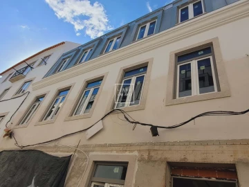 Moradia T5 para Venda em Misericórdia