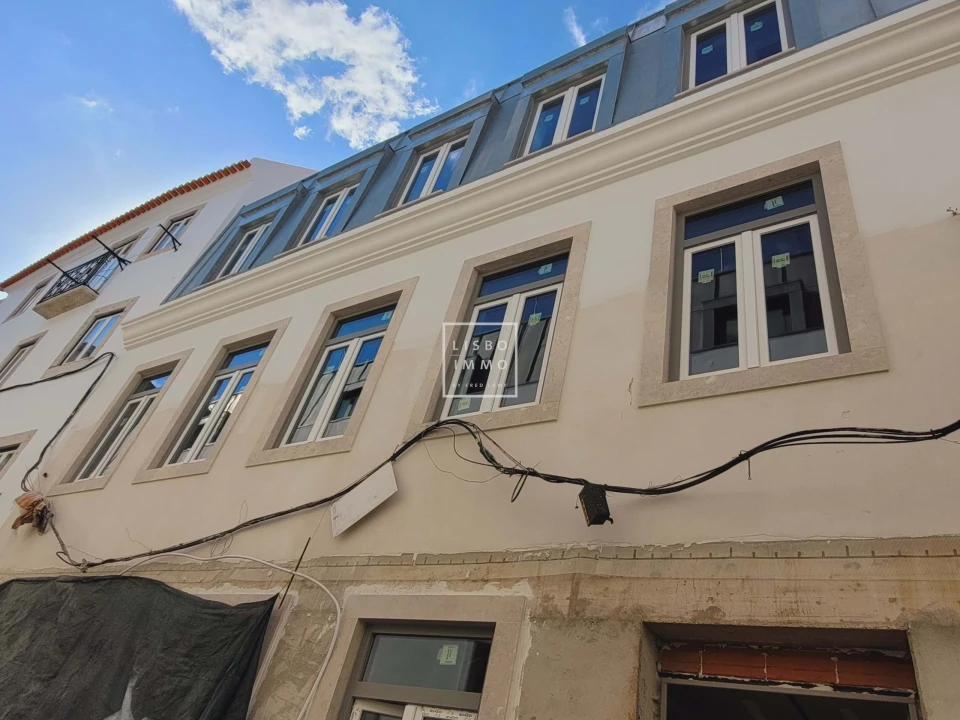 Moradia T5 para Venda em Misericórdia Foto 22