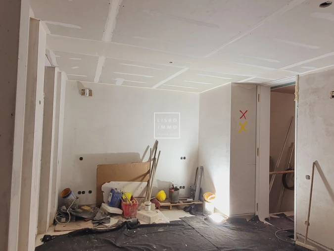 Moradia T5 para Venda em Misericórdia Foto 25