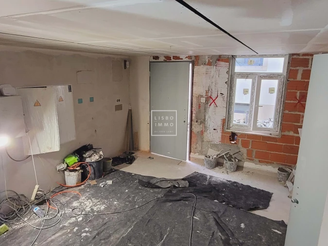 Moradia T5 para Venda em Misericórdia Foto 43