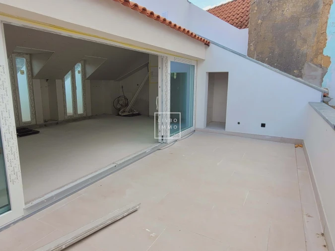 Moradia T5 para Venda em Misericórdia Foto 26