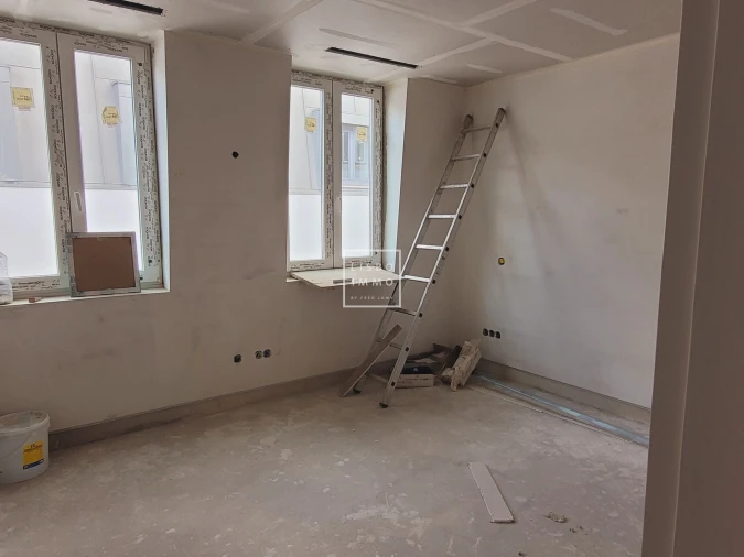 Moradia T5 para Venda em Misericórdia Foto 32