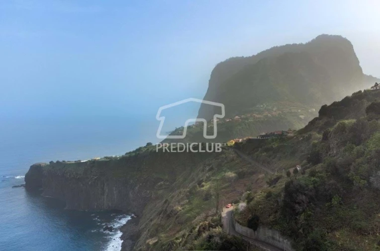 Terreno para Venda em Faial Foto 4