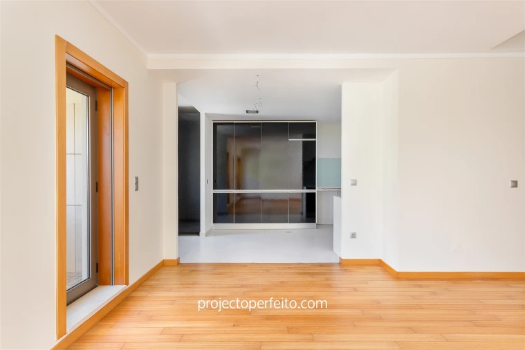 Apartamento T3 para Arrendamento em Esmoriz Foto 2