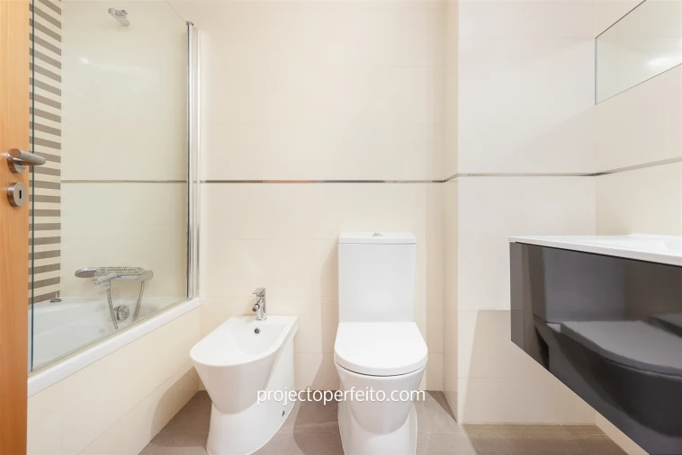 Apartamento T3 para Arrendamento em Esmoriz Foto 11