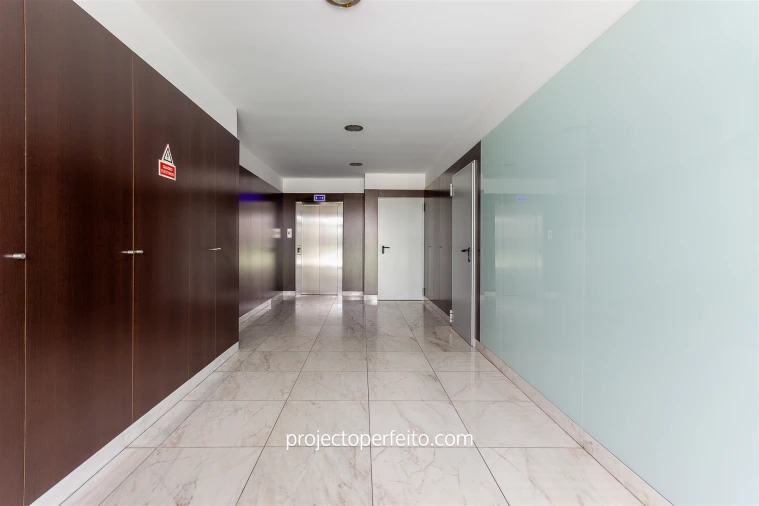 Apartamento T3 para Arrendamento em Esmoriz Foto 31