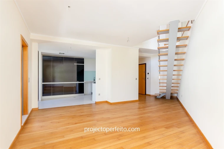 Apartamento T3 para Arrendamento em Esmoriz Foto 3