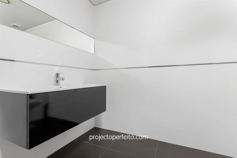 Apartamento T3 para Arrendamento em Esmoriz Foto 25