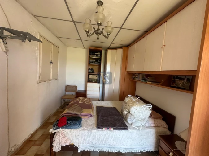 Moradia T3 para Venda em Quelfes Foto 40