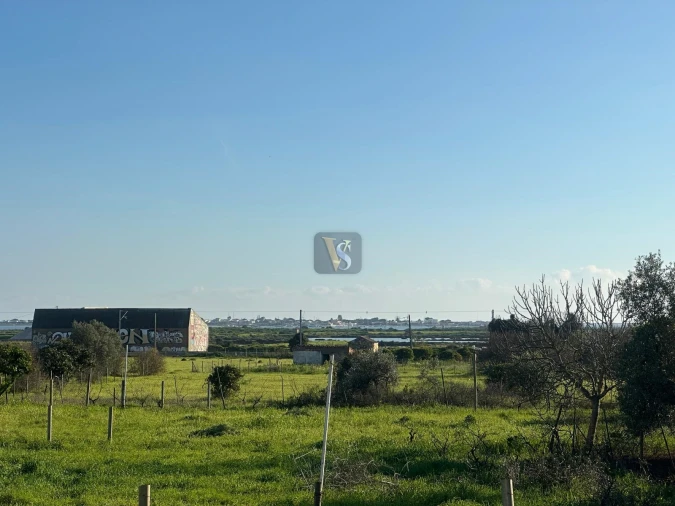 Moradia T3 para Venda em Quelfes Foto 46