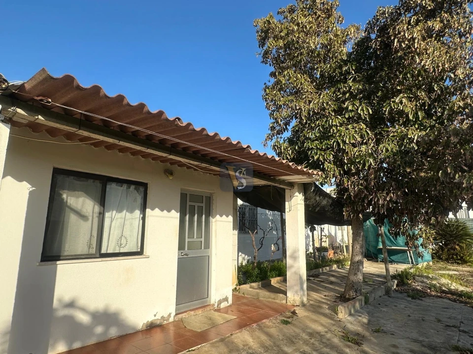 Moradia T3 para Venda em Quelfes Foto 50