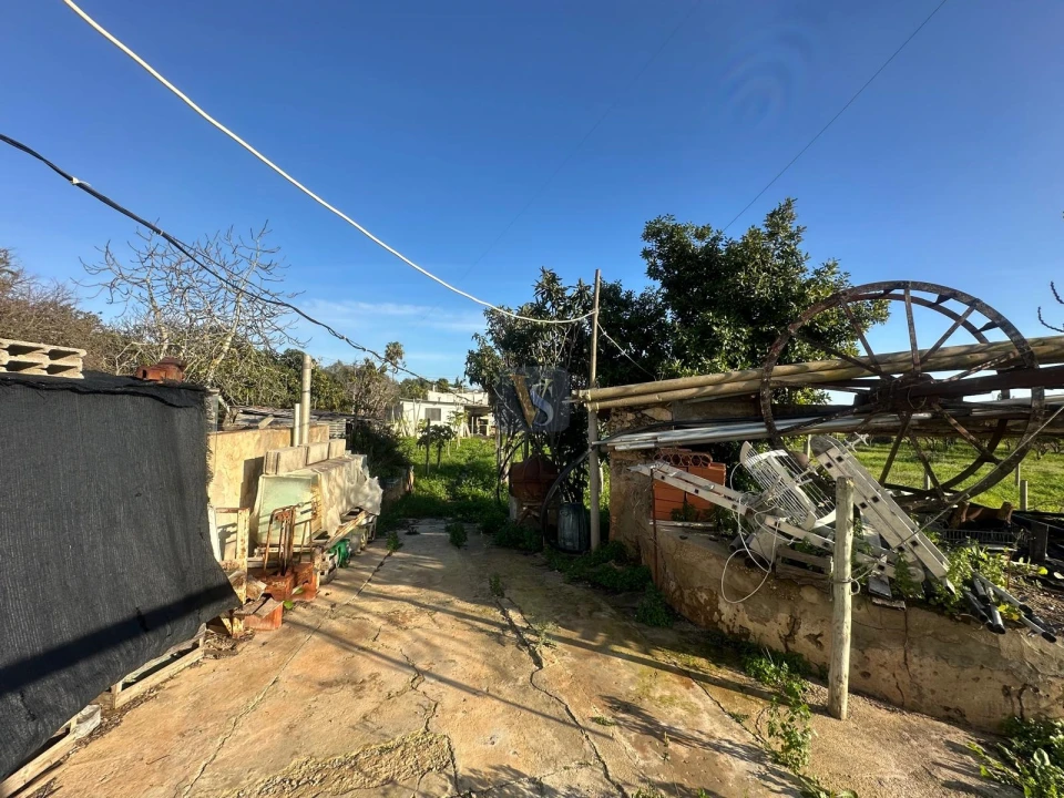 Moradia T3 para Venda em Quelfes Foto 2