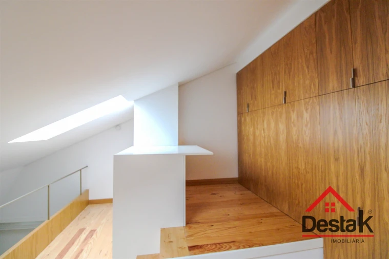 Apartamento T1 para Arrendamento em Viseu Foto 8