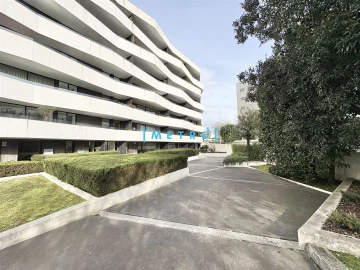 Apartamento T3 para Venda em Lordelo do Ouro e Massarelos